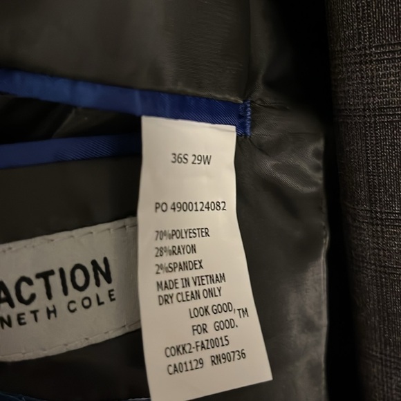Kenneth Cole suit - Picture 2 of 6